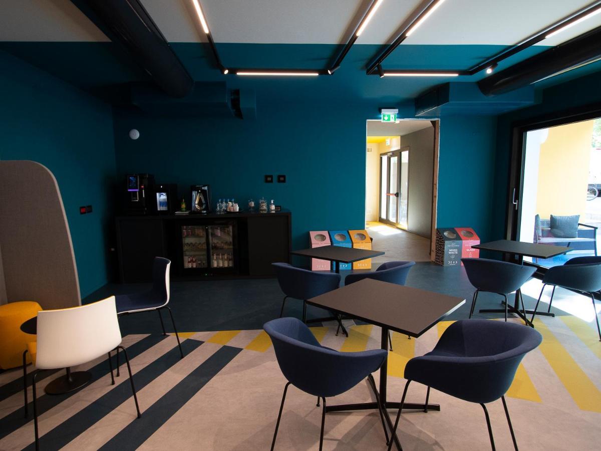 Demo Hotel Design Emotion Rimini Extérieur photo