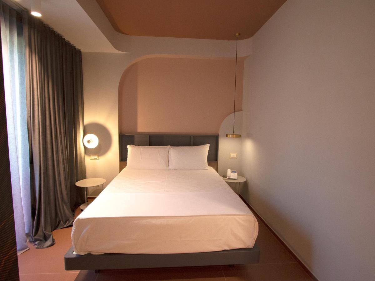 Demo Hotel Design Emotion Rimini Extérieur photo