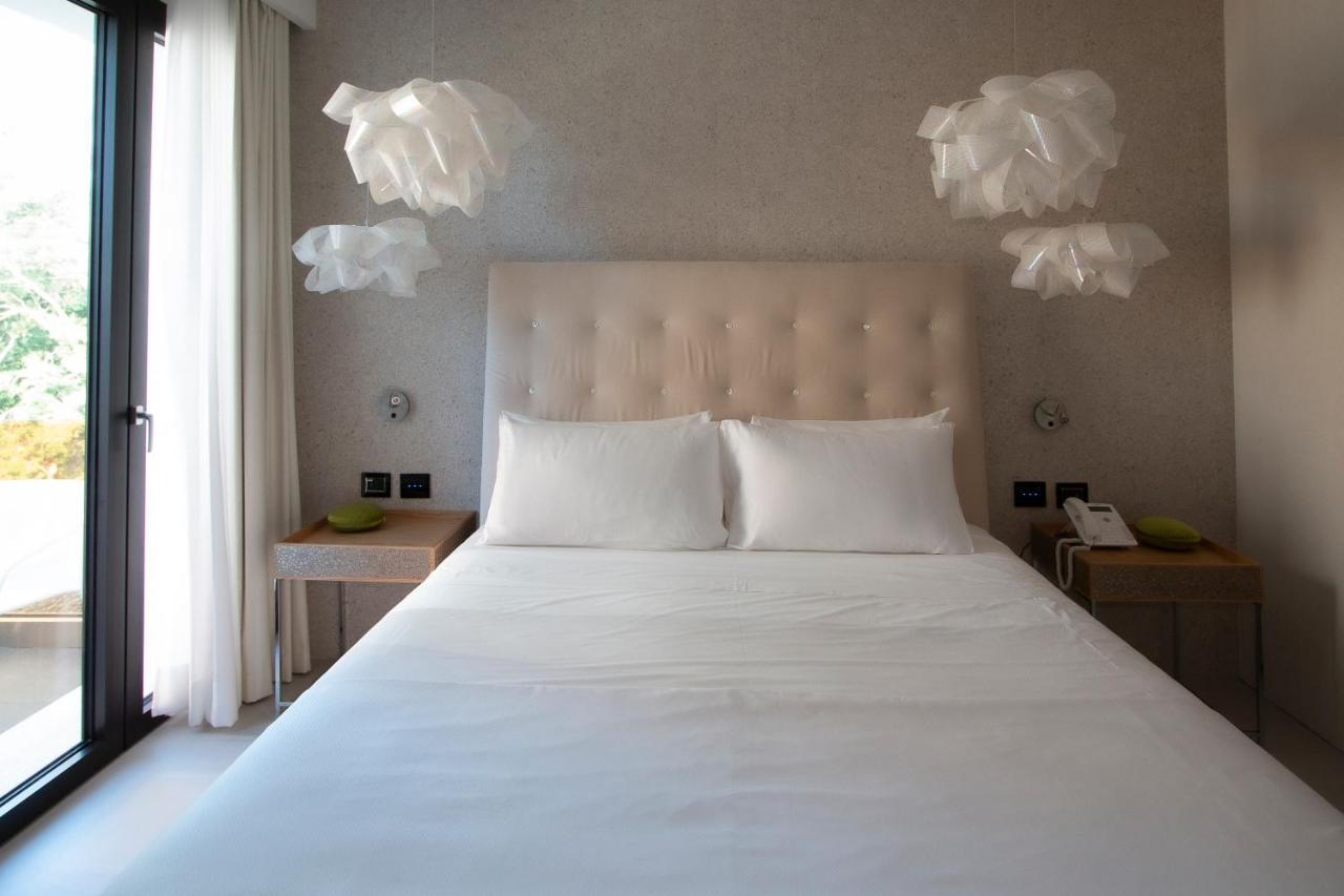 Demo Hotel Design Emotion Rimini Extérieur photo
