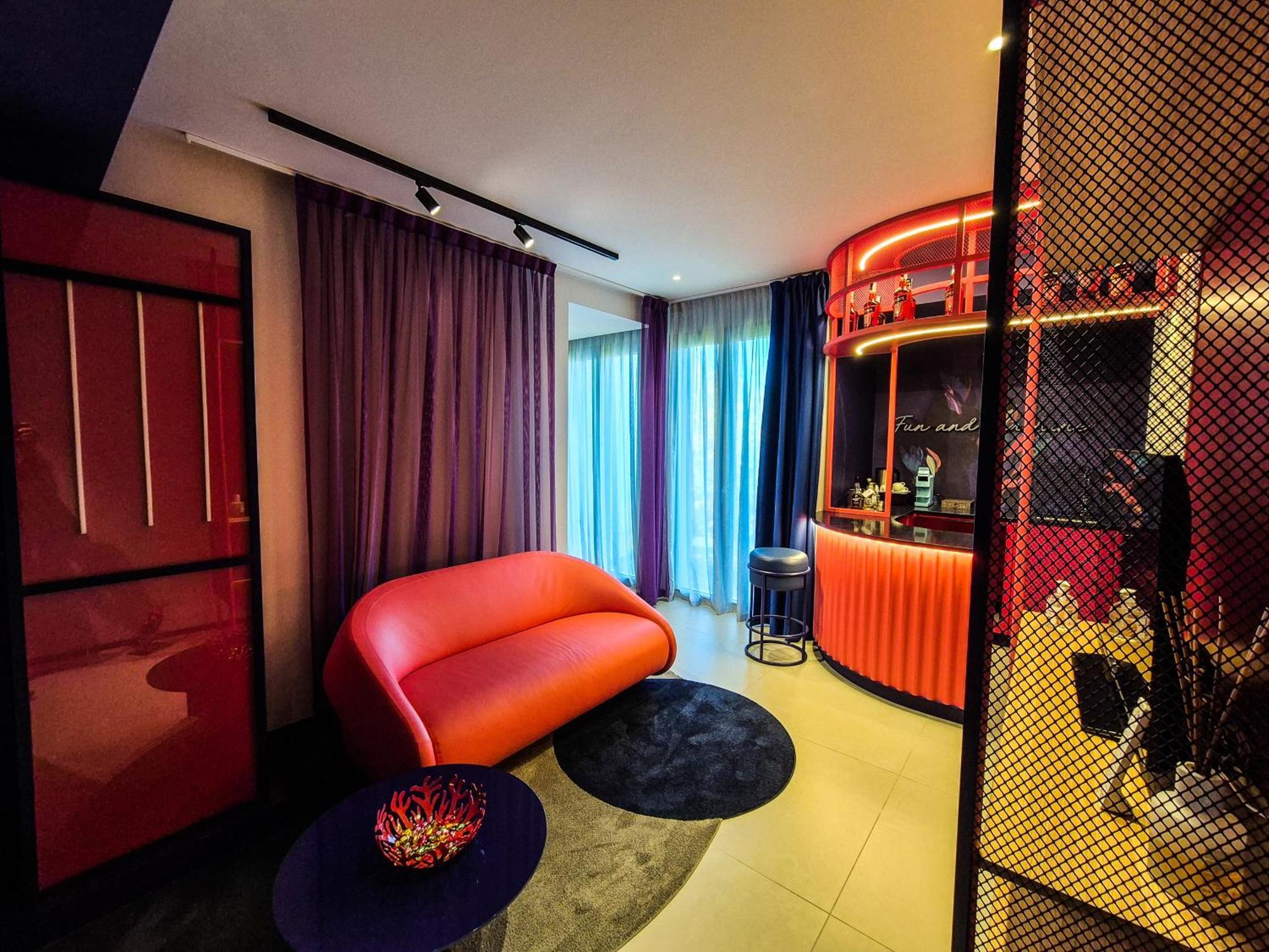 Demo Hotel Design Emotion Rimini Extérieur photo