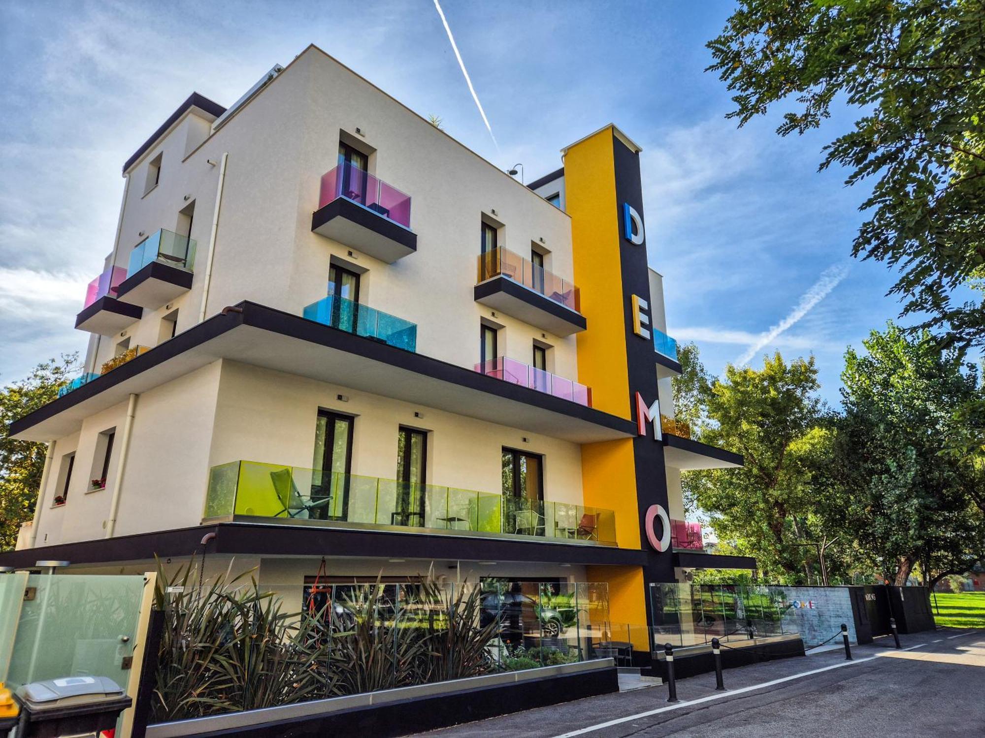 Demo Hotel Design Emotion Rimini Extérieur photo